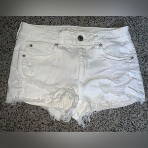 White American Eagle Hi-Rise Shortie